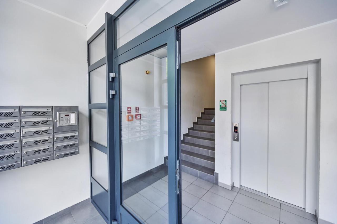 Apartment Wroclaw Swojczyce By Noclegi Renters Exterior photo